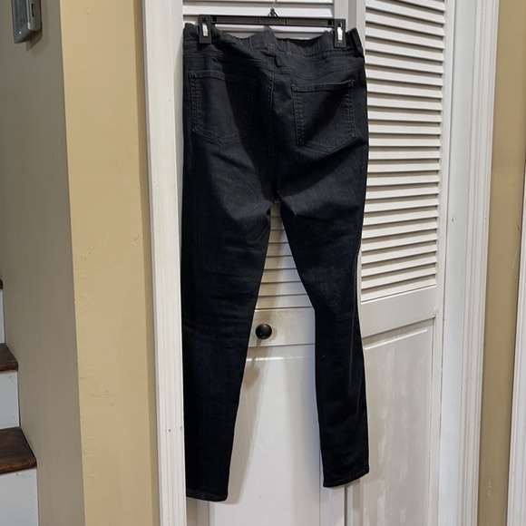 EILEEN FISHER TOOTHPICK JEANS D7 - Picture 3 of 5
